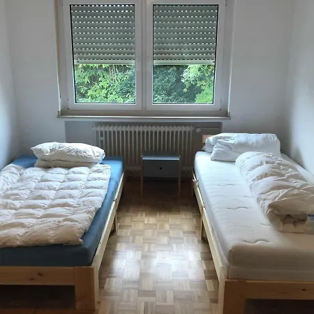 Grosszuegige Ferienwohnung In Ruhiger Lage *