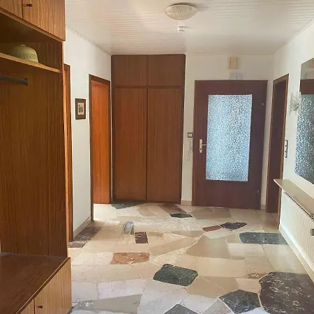 Grosszuegige Ferienwohnung In Ruhiger Lage *