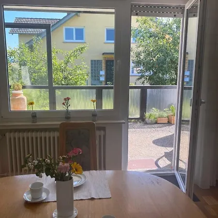 Grosszuegige Ferienwohnung In Ruhiger Lage Appartement Fulde